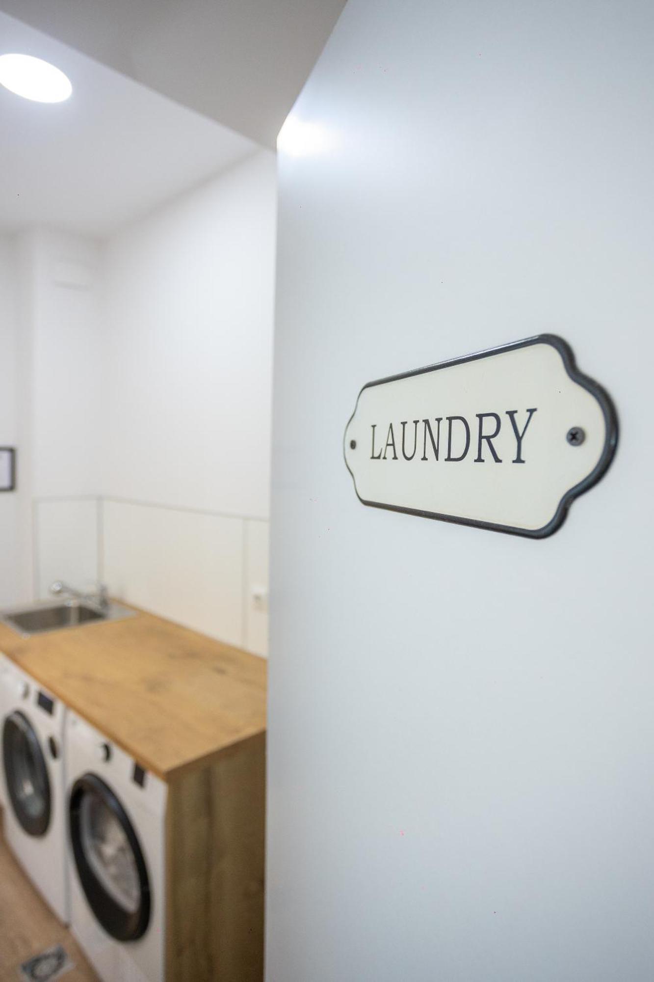 Chinitas Urban Apartments Malaga Luaran gambar